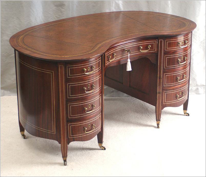 2004 Antique Kidney Shaped Pedestal Desk (5)